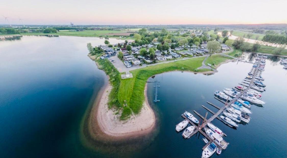 Luxchalet #vaju Lathum# Am See, Strand, Pool, Nationalpark Holiday home *
